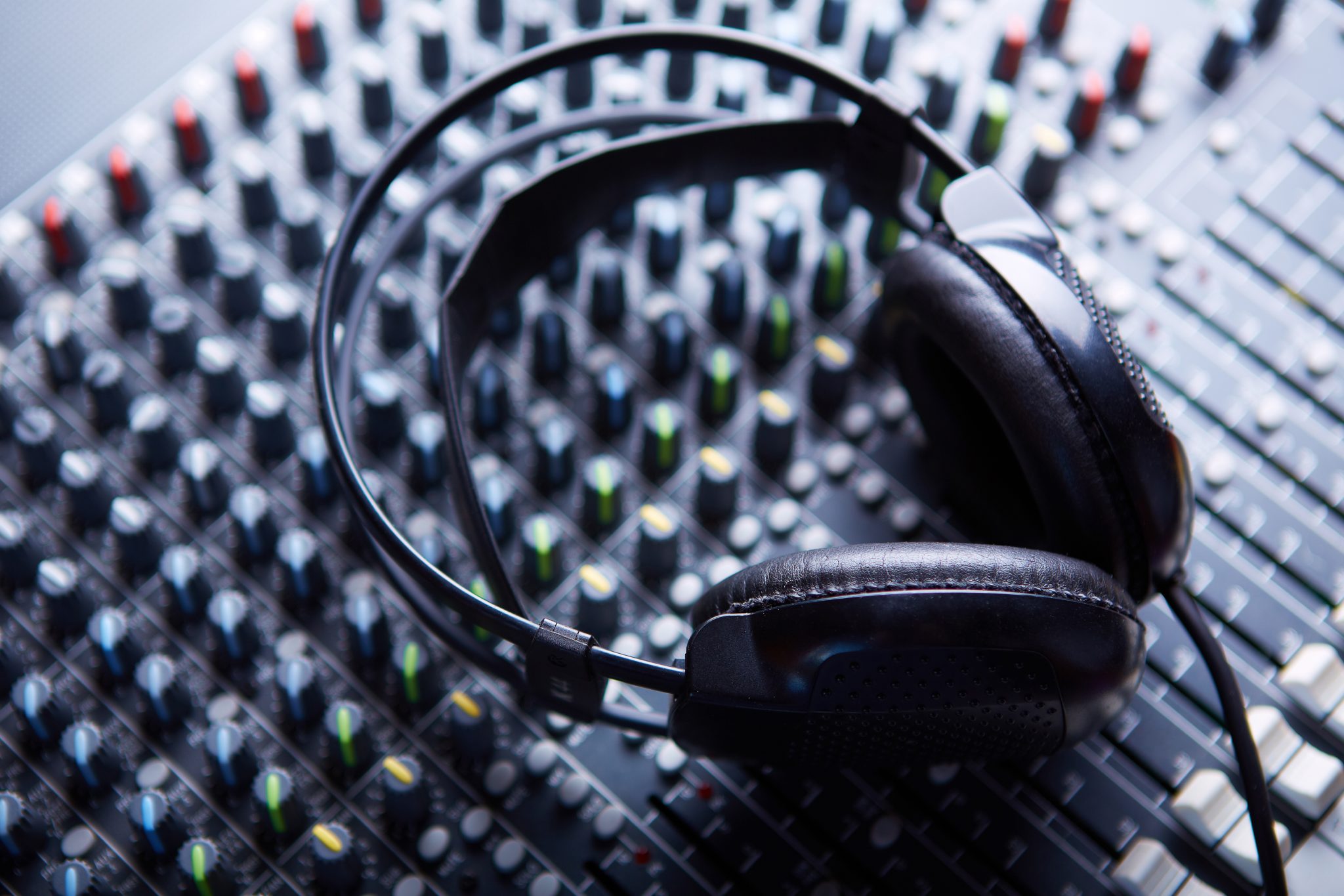 Expand Your Audio Production Career in Just 6 Months!