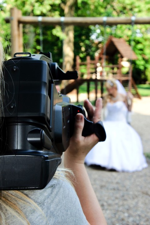 How to Film Weddings: Eight Key Steps to Follow