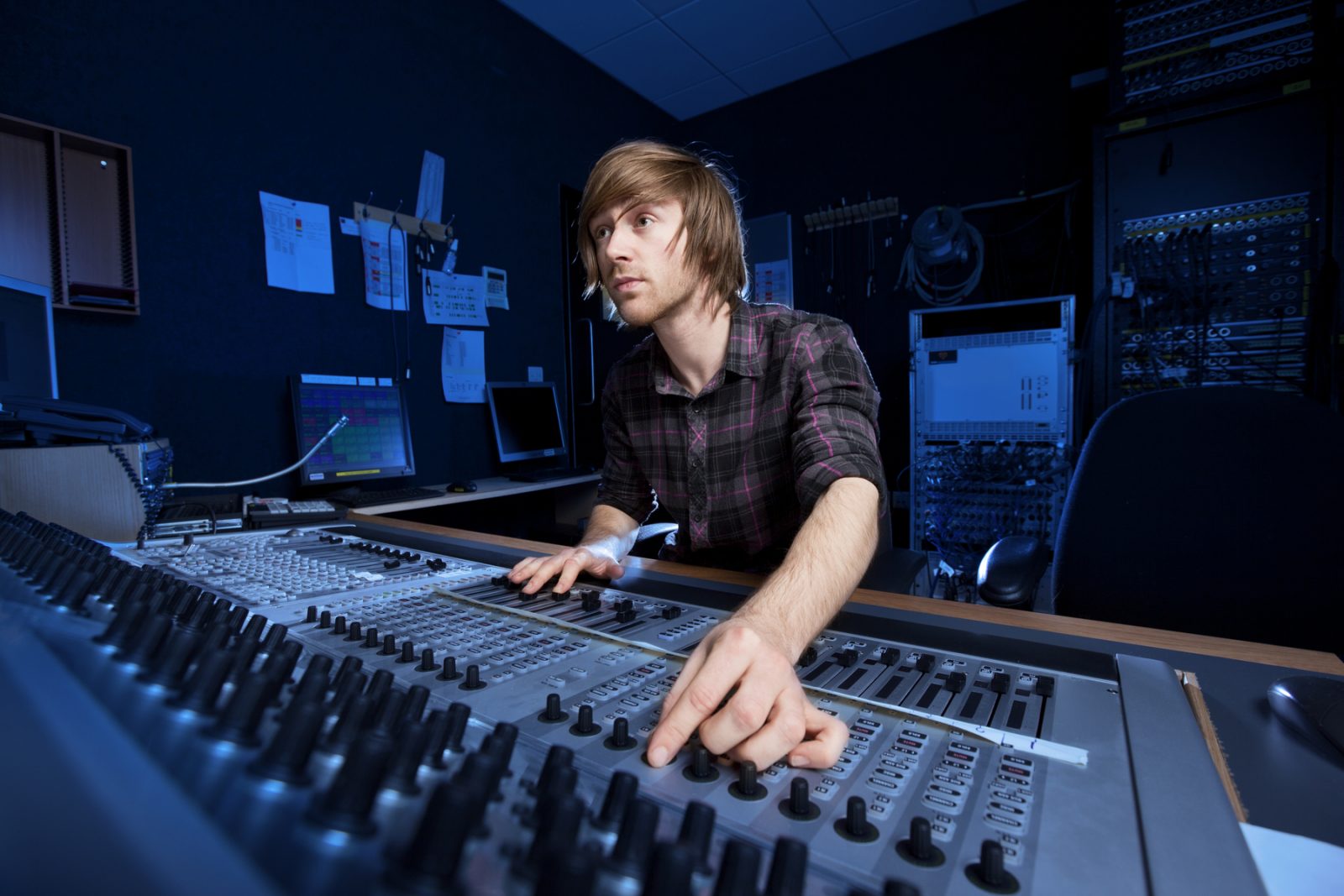 How do you become a Mastering Engineer