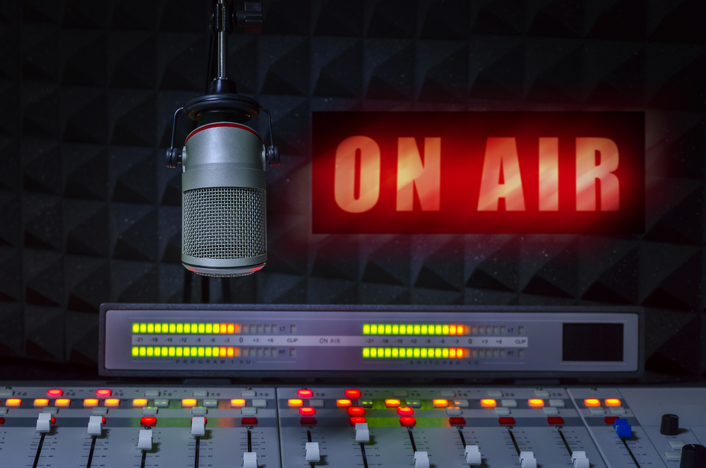 how to start an internet radio station